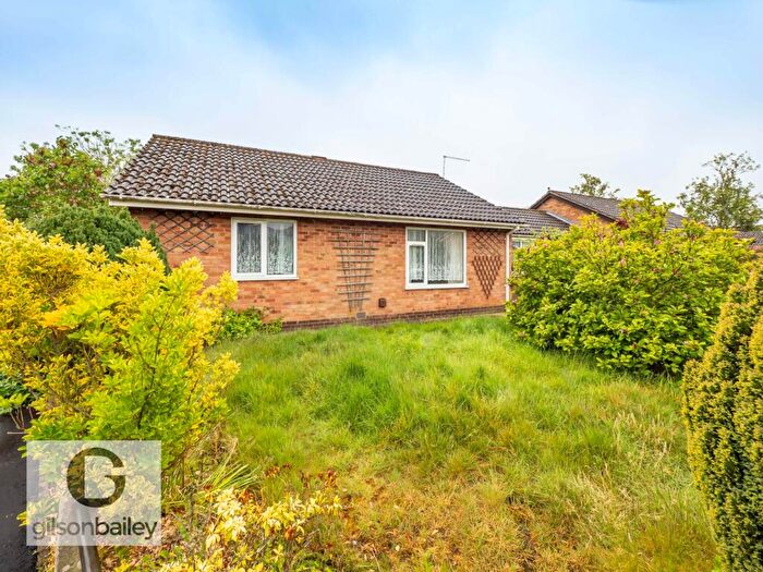 2 Bedroom Semi-Detached Bungalow For Sale In Levine Close, Brundall, NR13