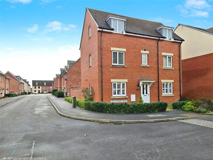 4 Bedroom Detached House For Sale In Cuckoo Lane, Bracknell, Berkshire, RG12