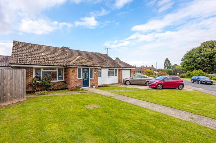 4 Bedroom Detached Bungalow For Sale In Silverlands Road, Lyminge, CT18