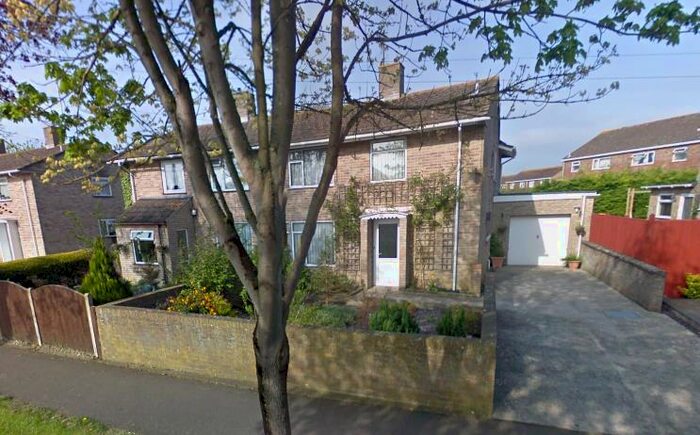 3 Bedroom House To Rent In South Avenue, Sherborne, DT9