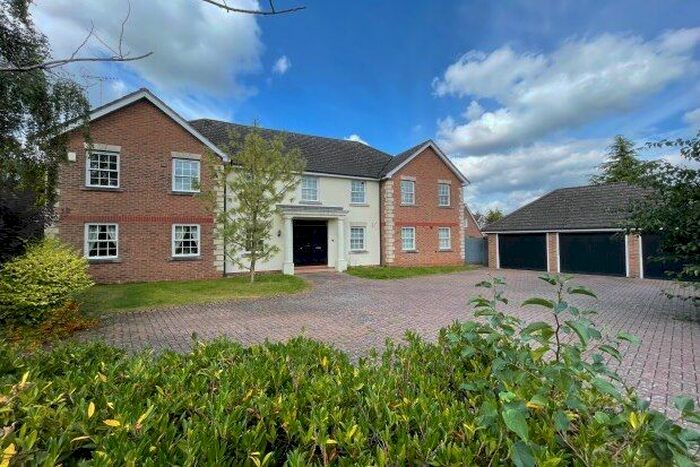 6 Bedroom Property To Rent In Brunswick Gate, Stourbridge, DY8