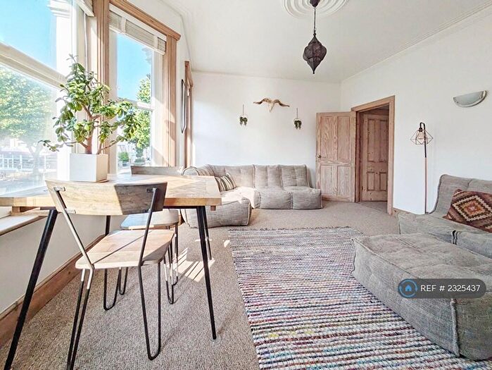 1 Bedroom Maisonette To Rent In Springfield Road, Brighton, BN1