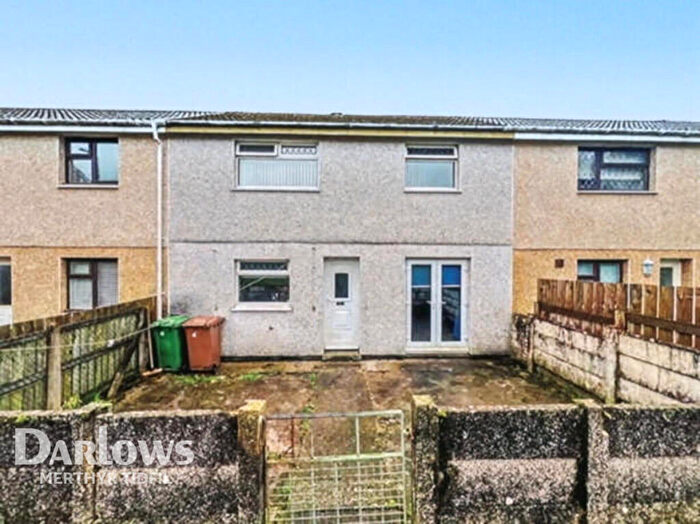 3 Bedroom Terraced House For Sale In Brynglas, Bargoed, CF81