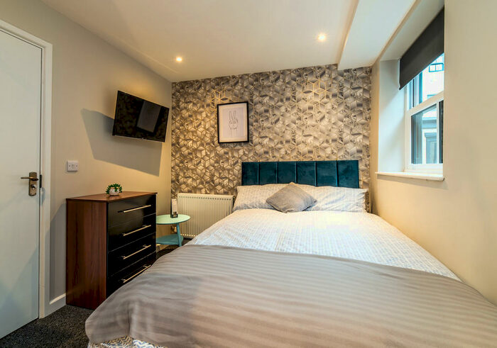 Studio To Rent In Derby Road, Nottingham, NG1