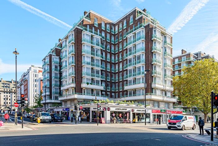 3 Bedroom Flat To Rent In Gloucester Place, London, NW1