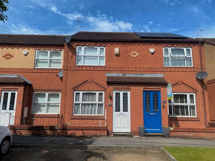 2 Bedroom Terraced House To Rent In Bowling Green Croft, York, YO31