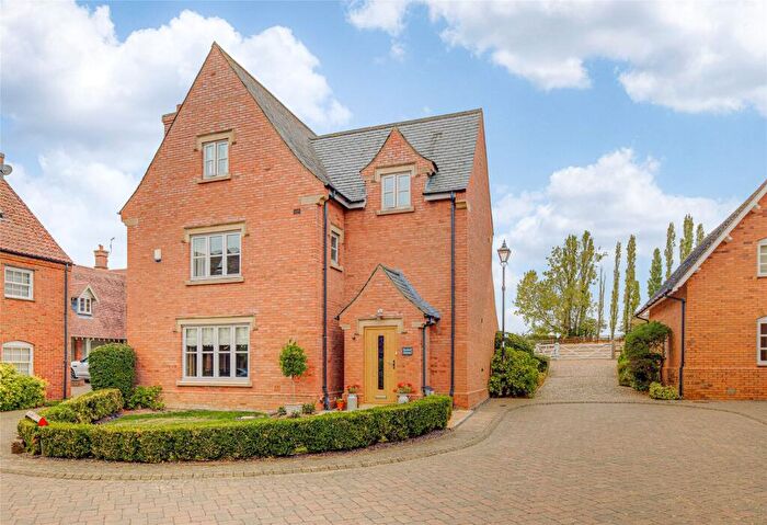 4 Bedroom Detached House For Sale In Tuckwood Court, Wysall, Nottingham, NG12