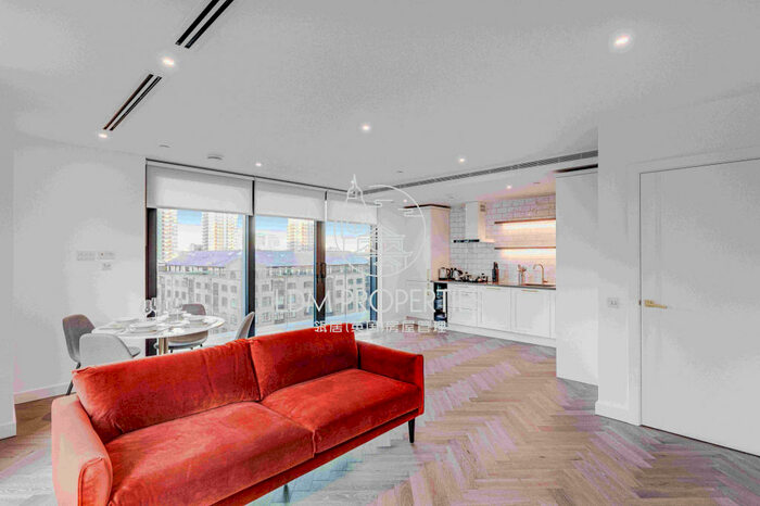 2 Bedroom Apartment To Rent In Gauging Square, London, E1W