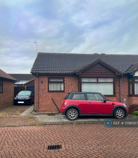 2 Bedroom Bungalow To Rent In Hunter Close, Preston, Hull, HU12