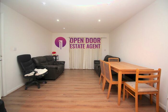 2 Bedroom Flat To Rent In Wellspring Cresecent, Wembley Park, Middlesex, HA9