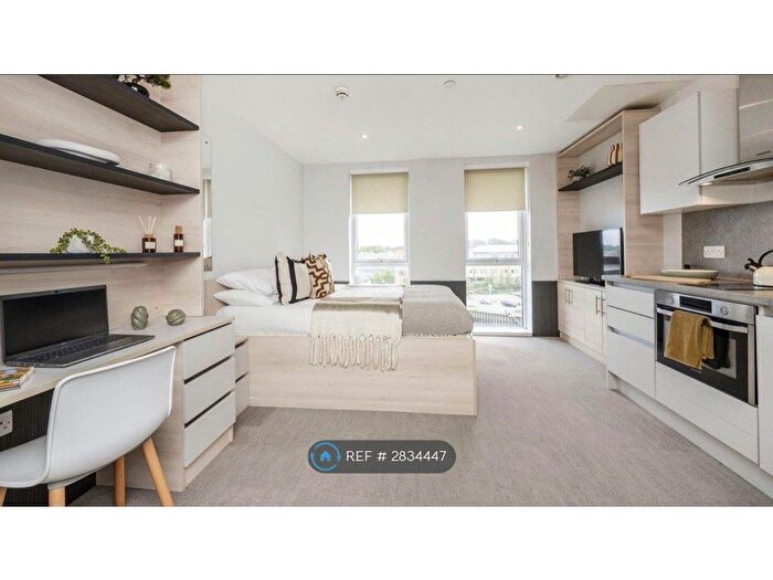 Studio To Rent In Hythe Mills, Colchester, CO2