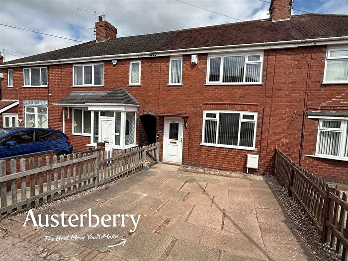 3 Bedroom Town House To Rent In Bartholomew Road, Meir, Stoke-On-Trent, ST3