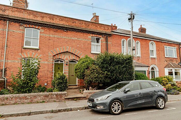 4 Bedroom Terraced House For Sale In St. Marys Road, Faversham, ME13