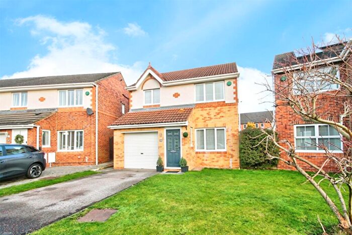 3 Bedroom Detached House For Sale In Dunstanburgh Court, Chesters Wood, Woodstone Village, DH4