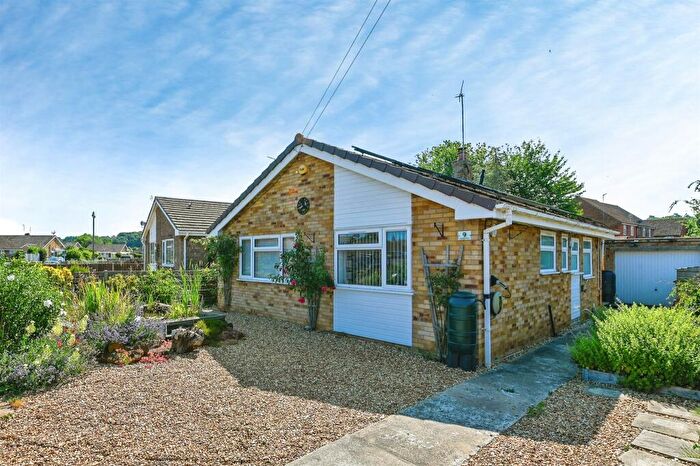 2 Bedroom Detached Bungalow For Sale In Windsor Drive, Dersingham, King's Lynn, PE31