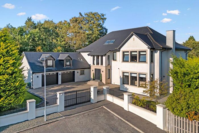 5 Bedroom Detached House For Sale In Park Place, Thorntonhall, G74