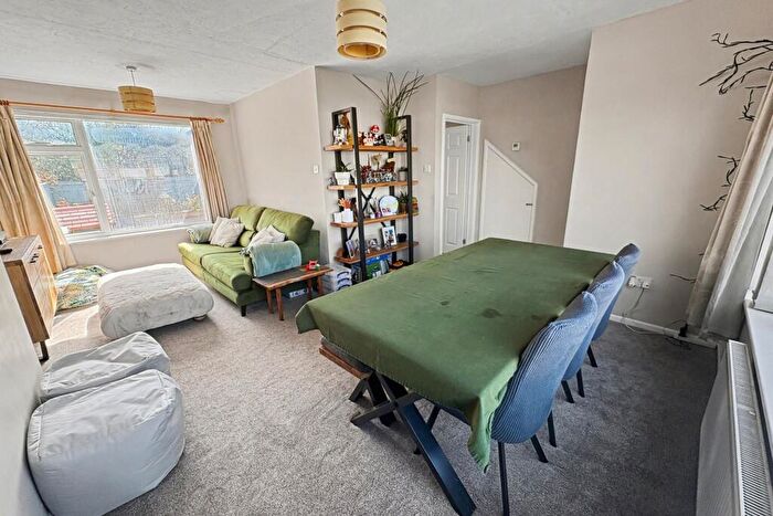 2 Bedroom Terraced House For Sale In Wareham, BH20 - Photo 2