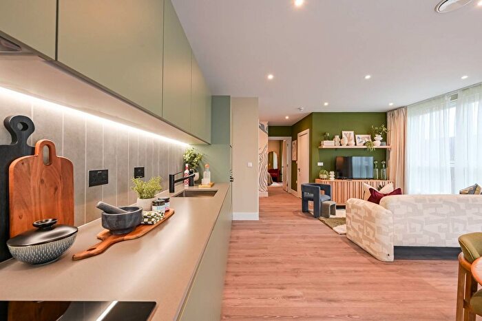 3 Bedroom Flat For Sale In Southmere, Abbey Wood, SE2