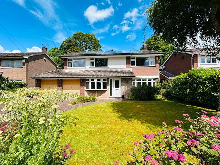 4 Bedroom Detached House For Sale In Parkwood Close, Lymm, WA13