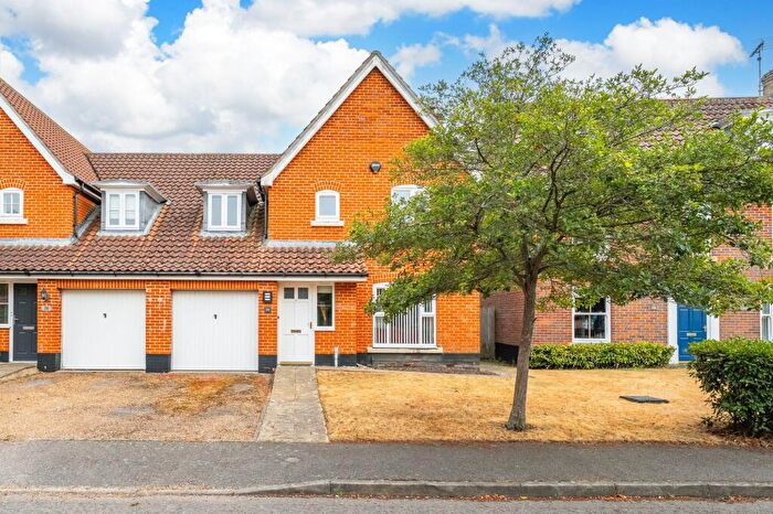 4 Bedroom Semi Detached House For Sale In Neil Avenue, Holt, NR25