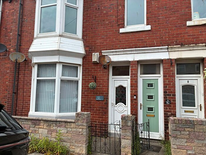 2 Bedroom Flat To Rent In Armstrong Terrace, South Shields, NE33