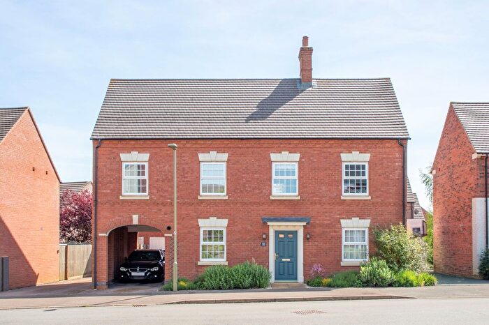 4 Bedroom Detached House For Sale In Watts Road, Banbury, OX16