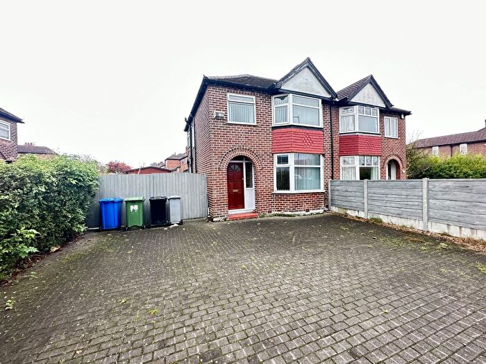 3 Bedroom Semi-Detached House To Rent In Moss Lane, Altrincham, WA15