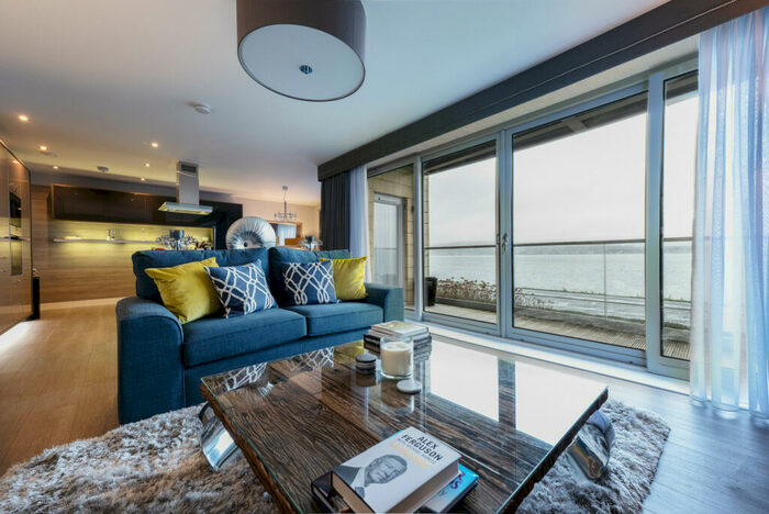 2 Bedroom Flat For Sale In Cloch Road, Gourock, PA19