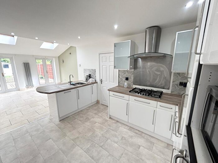 3 Bedroom Terraced House To Rent In Hilton Lane, Worsley, M28