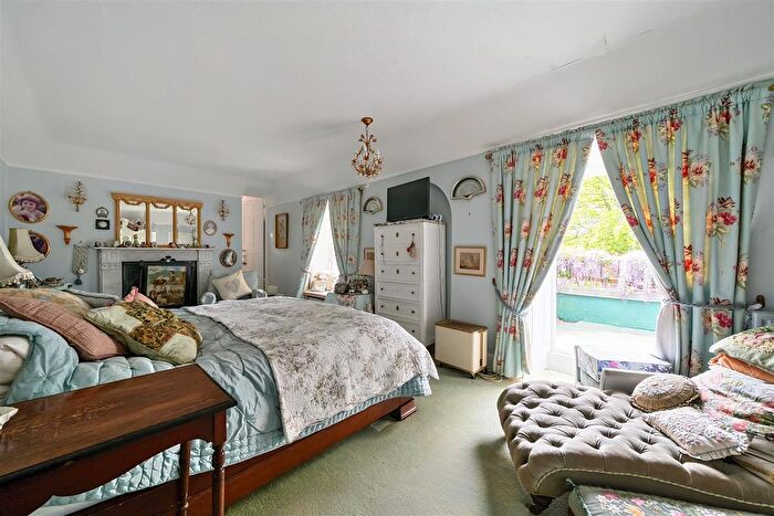 6 Bedroom Country House For Sale In Sleight Lane, Corfe Mullen, Wimborne, BH21
