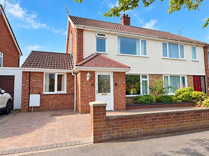 4 Bedroom Semi Detached House For Sale In Congreve Road, Ipswich, IP1