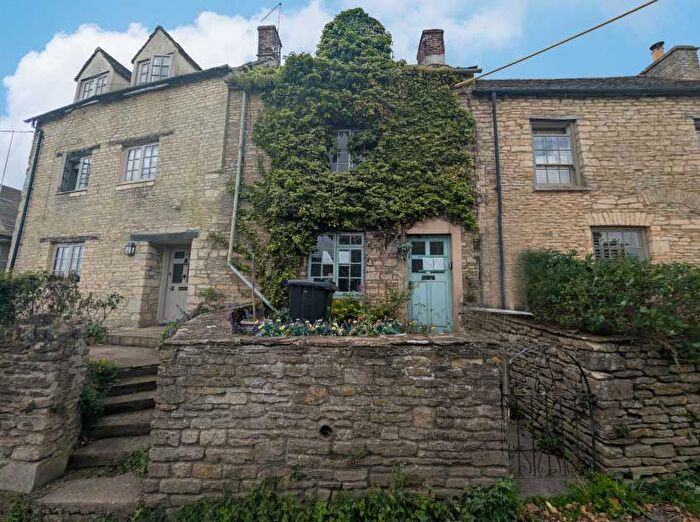 3 Bedroom Property For Sale In Noble Street, Sherston, Malmesbury, Wiltshire, SN16