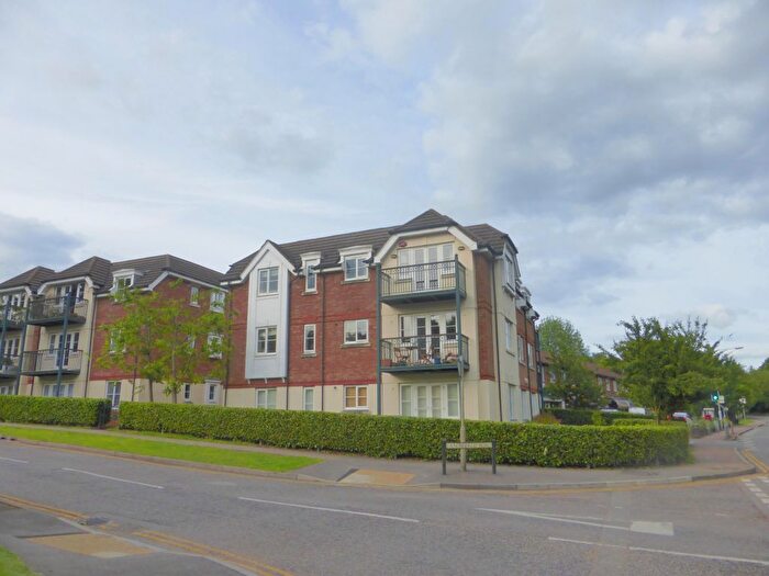 2 Bedroom Flat To Rent In Canonsfield Road, Welwyn, AL6