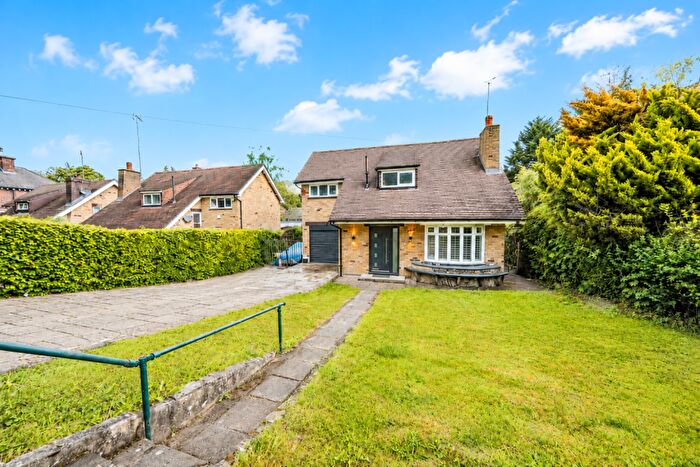 5 Bedroom Detached House For Sale In Valley Road, Kenley, Surrey, CR8
