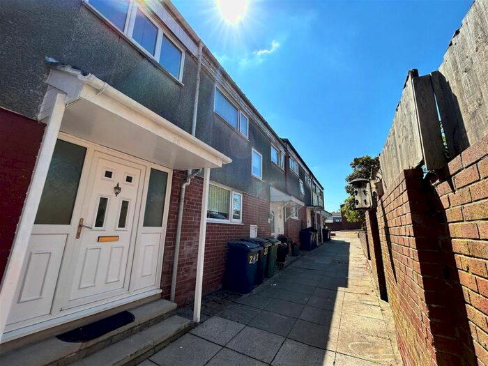 3 Bedroom Terraced House To Rent In Whitestocks, Skelmersdale, WN8