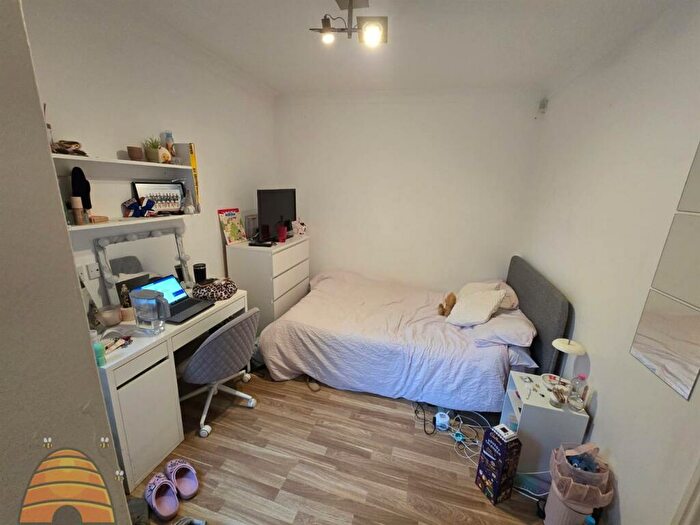 10 Bedroom House To Rent In Aubrey Road Manchester, M14