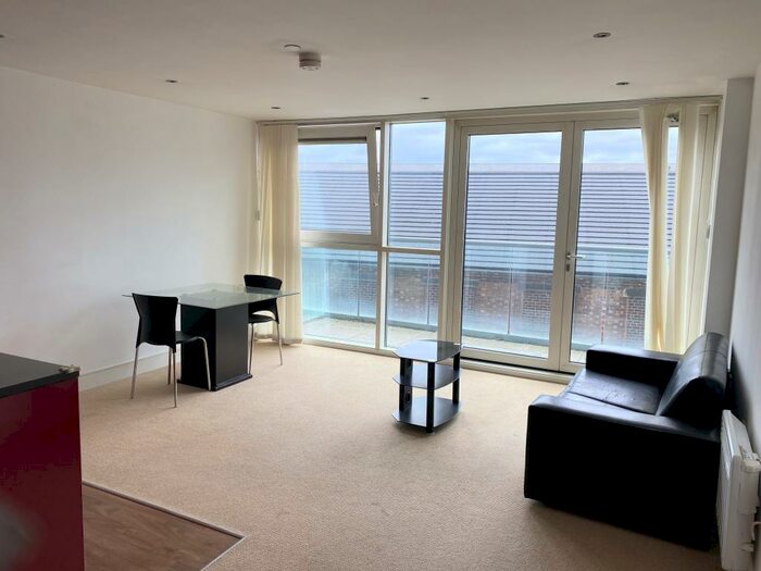 1 Bedroom Apartment To Rent In The Litmus Building, Nottingham, NG1