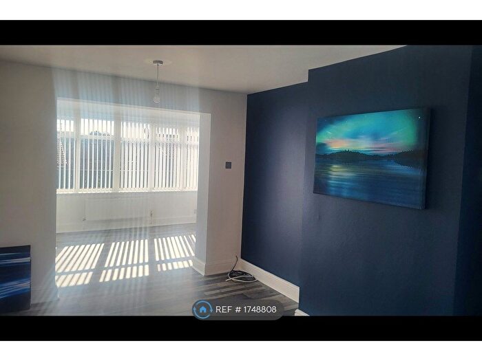 3 Bedroom End Of Terrace House To Rent In Tamar Close, Peterlee, SR8