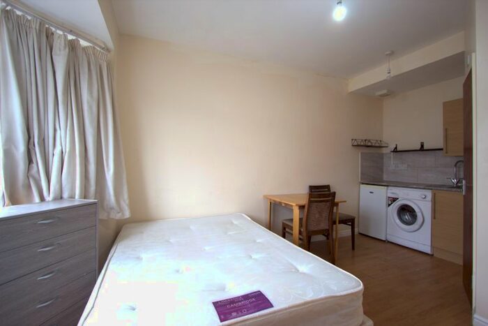 Property To Rent In Nightingale Road, London, N9