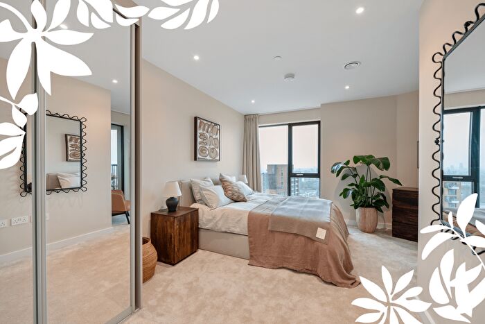 1 Bedroom Apartment To Rent In Riverstone Heights, Reed Avenue, London, E3