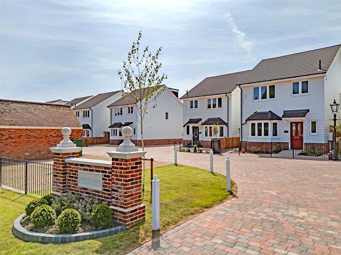 4 Bedroom Detached House For Sale In Regency Close, Southminster, Essex, CM0