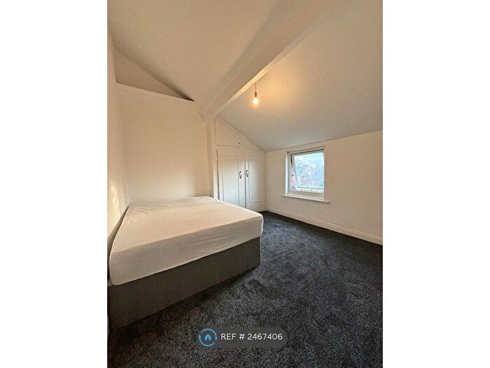 1 Bedroom Flat To Rent In Delamere Road, Urmston, Manchester, M41