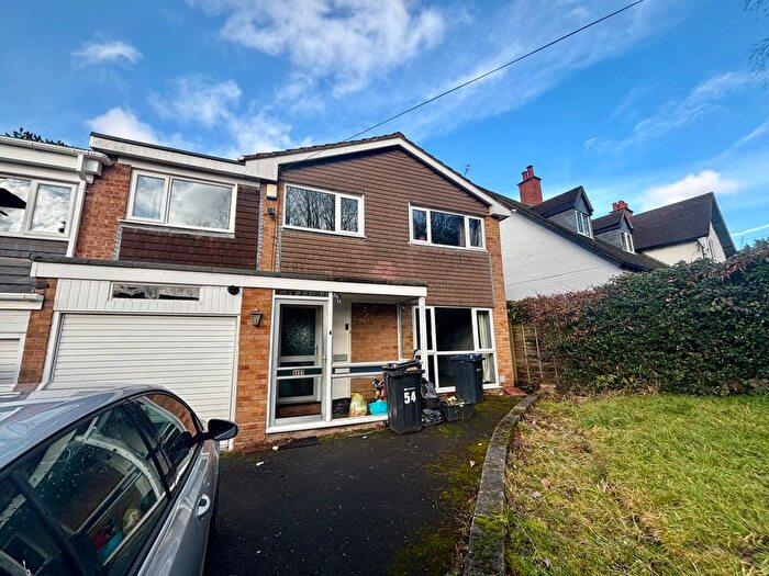 5 Bedroom Property To Rent In Rednal Road, Birmingham, B38