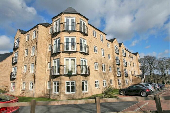 2 Bedroom Apartment To Rent In Flugel Way, Lindley, Huddersfield, HD3