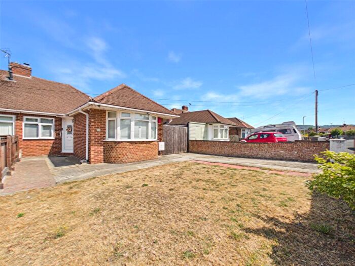 2 Bedroom Bungalow For Sale In Zoons Road, Hucclecote, Gloucester, Gloucestershire, GL3