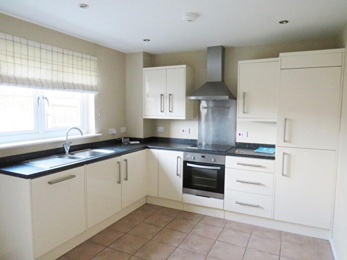 3 Bedroom Property To Rent In Nightingale Grove, Southampton, SO15