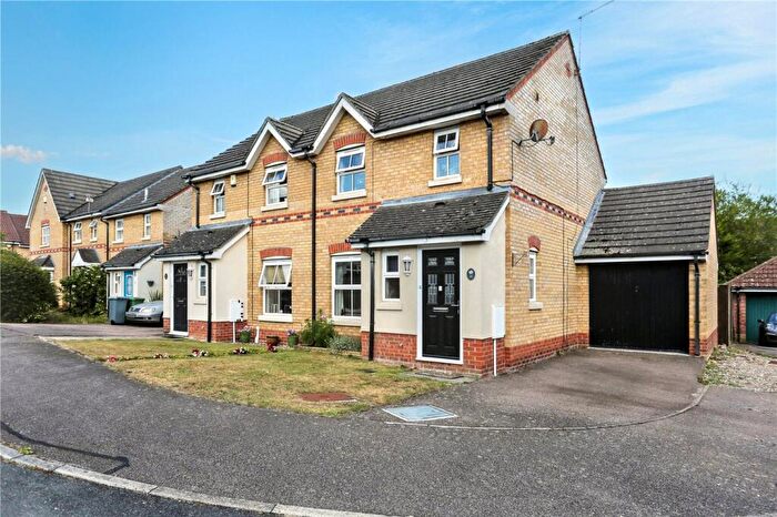 3 Bedroom Semi-Detached House For Sale In Dalbier Close, Dussindale, Norwich, Norfolk, NR7