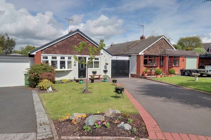 2 Bedroom Bungalow For Sale In Royal Oak Drive, Bishops Wood, Stafford, ST19