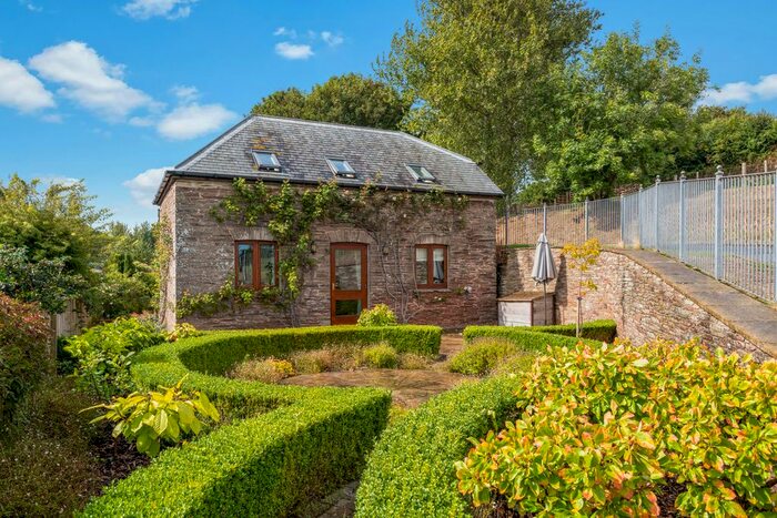 2 Bedroom Barn Conversion For Sale In Stokenham, Kingsbridge, TQ7