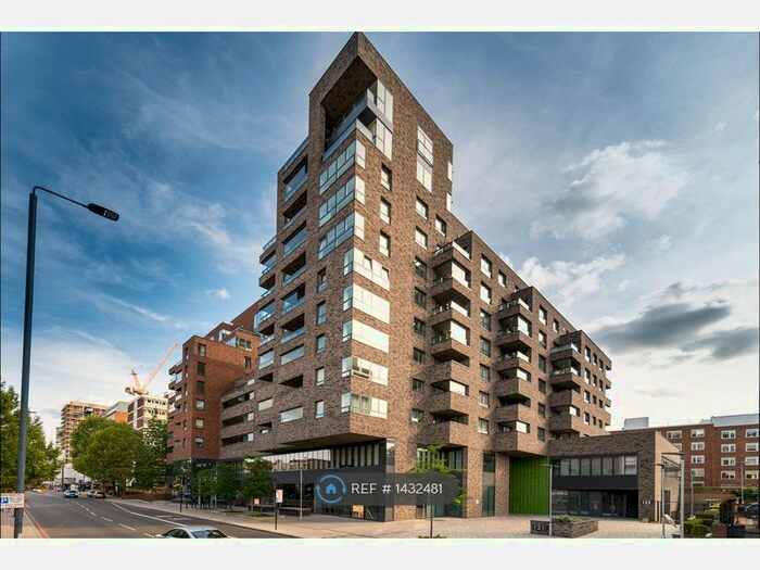 2 Bedroom Flat To Rent In Upper Richmond Road, London, SW15